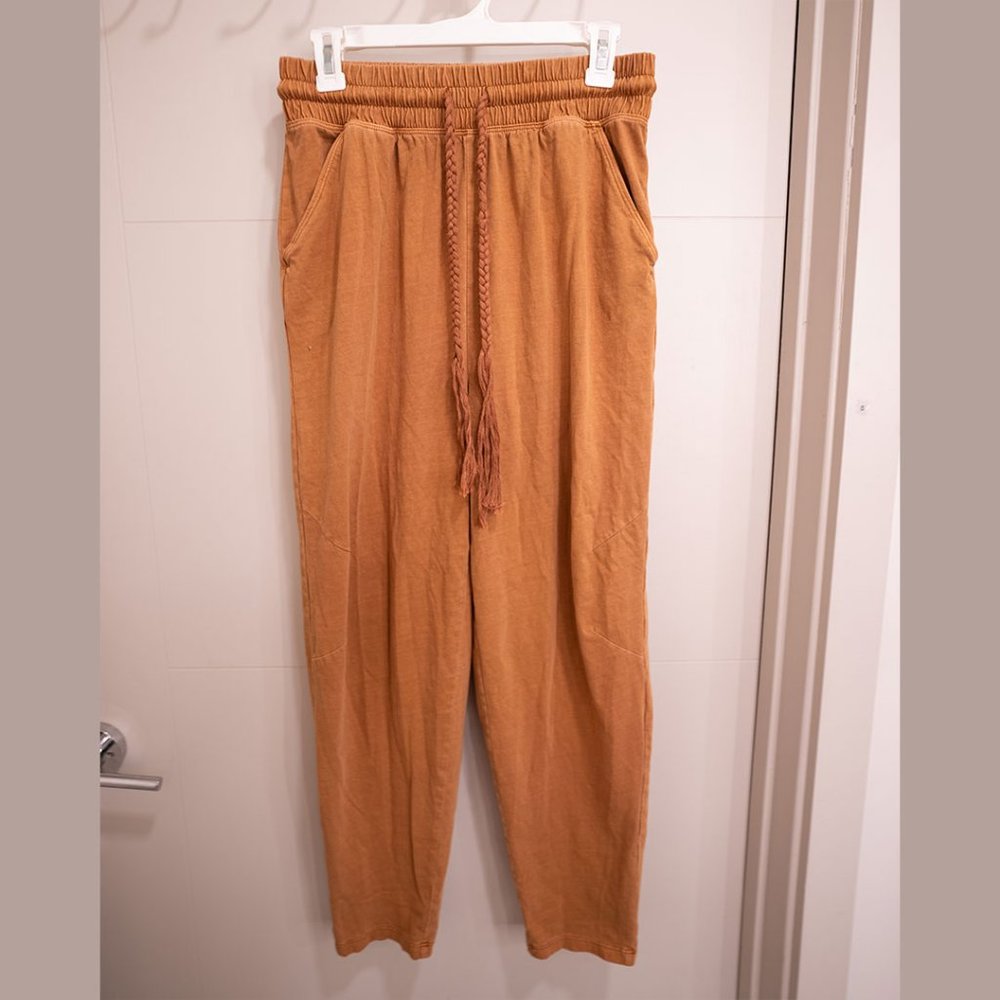 High Waisted Pants